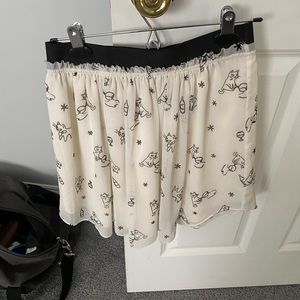 Aritizia talula cat skirt